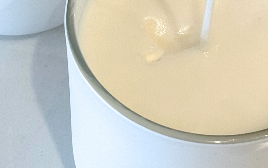 How to prevent and fix sinkholes in candles