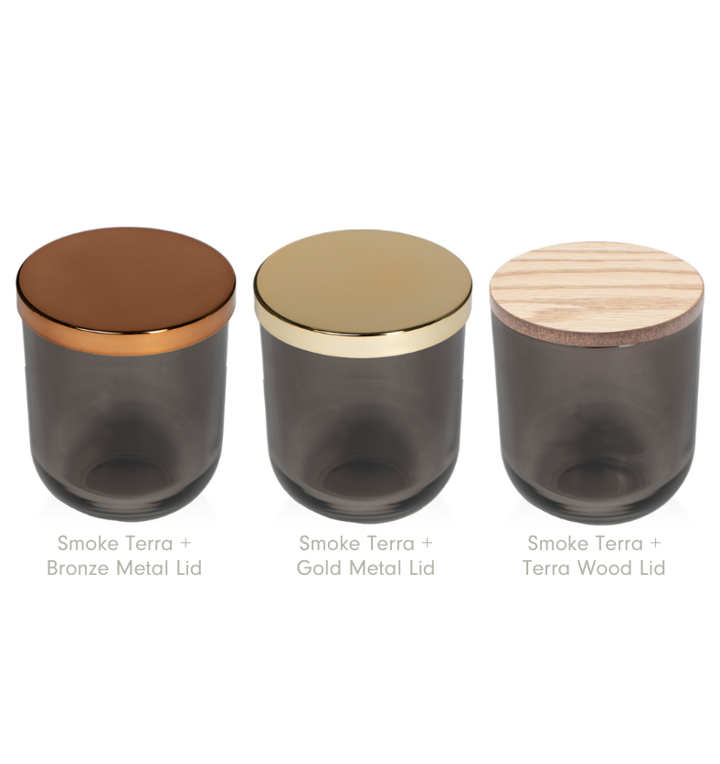 Collage of the Smoke 10oz TERRA Glass Jar for Candle Making shown with a Bronze Metal Lid, a Gold Metal Lid, and a Natural Oak Wood Lid. || Collage du pot en verre TERRA de 10 oz couleur fumée pour la fabrication de bougies, présenté avec un couvercle en métal bronze, un couvercle en métal doré et un couvercle en bois de chêne naturel.