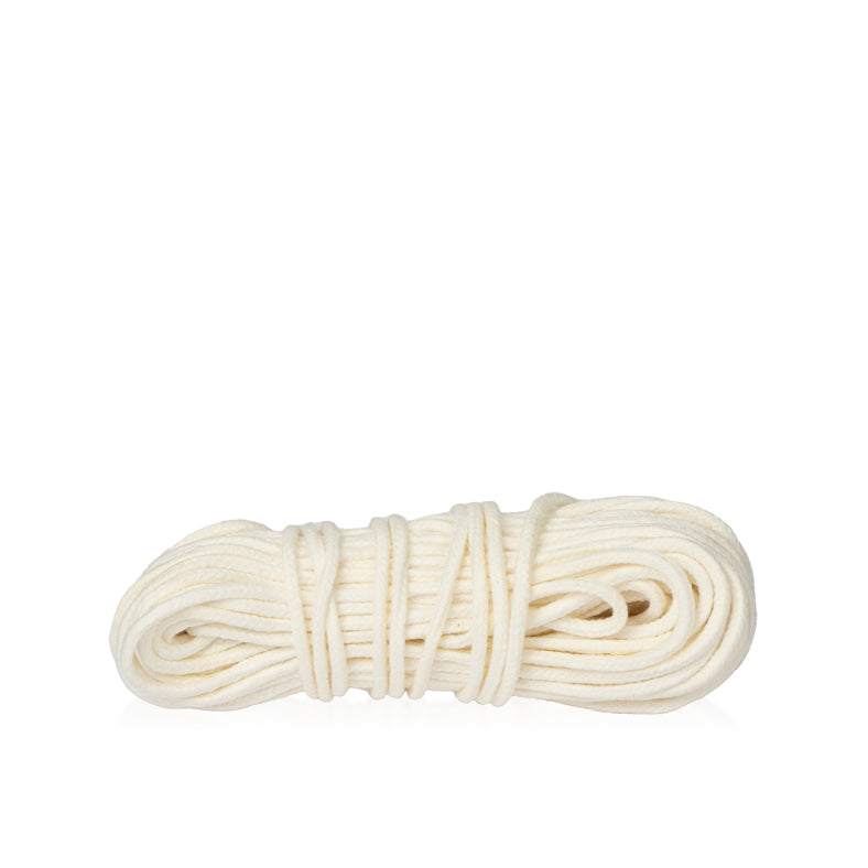 High-quality Cotton Braid #4 for 3" beeswax & 3.5" paraffin pillar candles. Efficient wicking solution for smooth, clean burns.