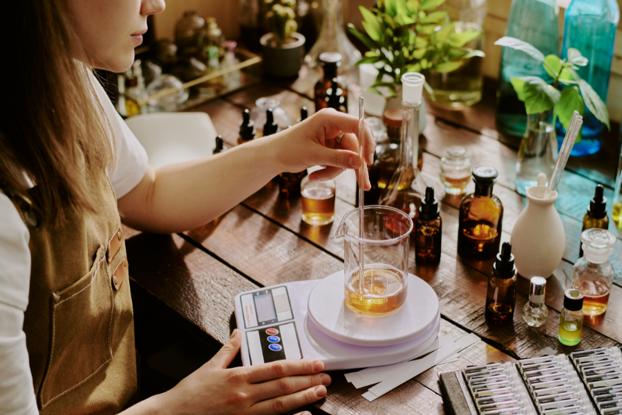 Candle Making Fragrance Oils Hero Banner