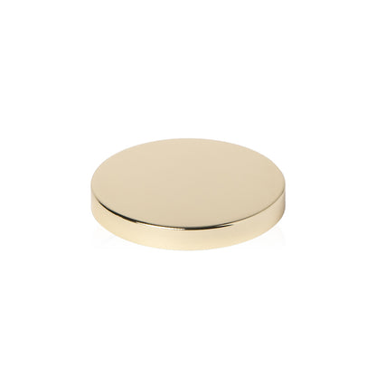 Image of a gold lid on a white background to represent the Village Craft and Candle 3" LUX lid || Image d’un couvercle doré sur fond blanc représentant le couvercle 3" LUX de Village Craft and Candle.