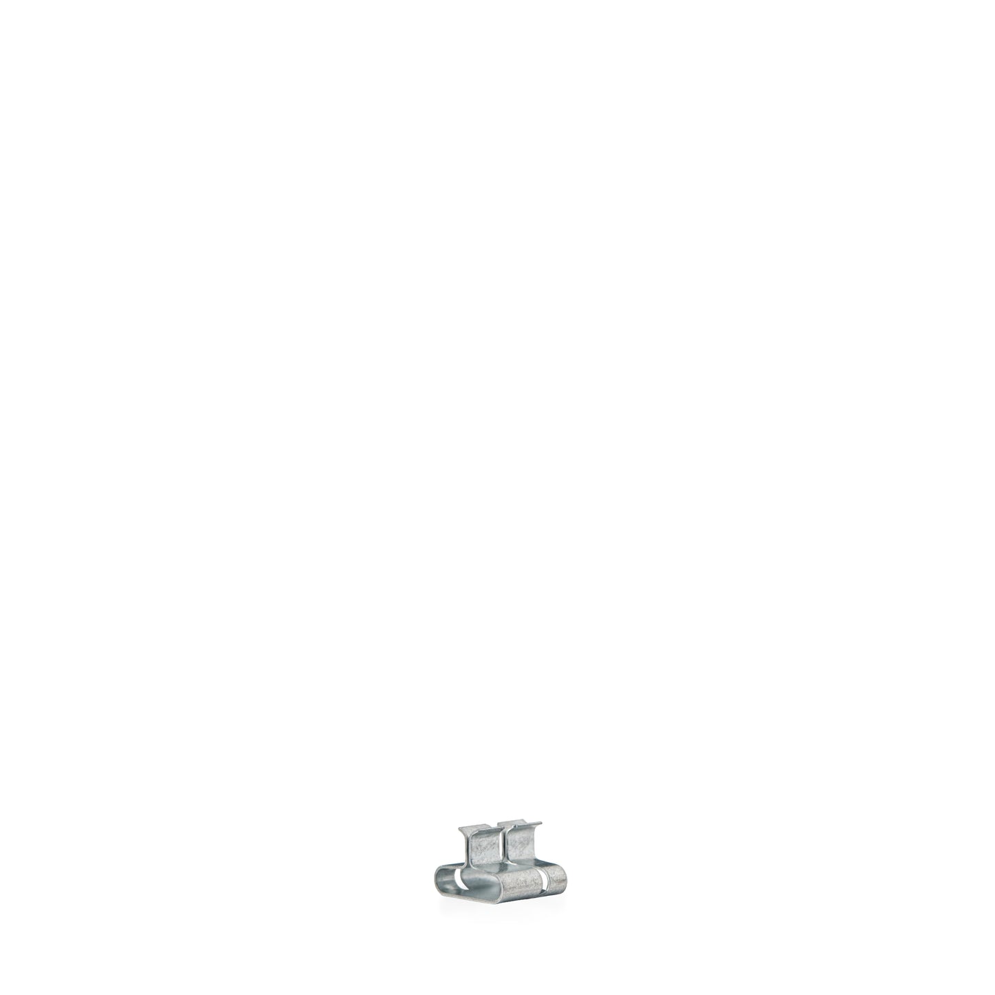 Side-profile of a small, silver metal wood wick clip used for candle making, featuring a dual-tension design to hold wooden wicks securely upright at the base of a container. || Vue de profil d'une petite pince à mèche de bois en métal argenté pour la fabrication de bougies, dotée d'une conception à double tension pour maintenir les mèches de bois bien droites au fond du contenant.