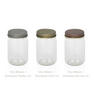 12 oz Mason jars with distressed tin, gold, and bronze lids for candle making – ideal for farmhouse or country-style collections. || Pots Mason de 12 oz avec couvercles usés pour bougies en fini étain, doré et bronze – idéals pour un look ferme ou champêtre.