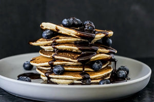 Plate of blueberry pancakes fragrance oil for Candle Making || Assiette de crêpes aux myrtilles huile de parfum pour fabrication de bougies
